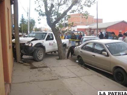 La colisión ocasionada por el conductor de la camioneta