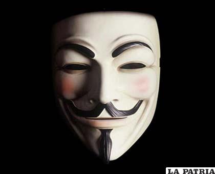 Anonymous amenaza con seguir atacando páginas web oficiales