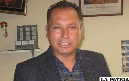 Fiscal de Distrito, Gonzalo Martínez