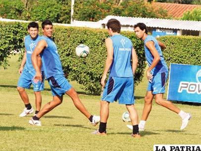 Blooming entrenó con Rivero en el equipo titular (Foto: google.com.bo)
