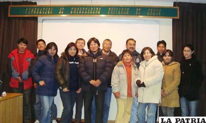 Jóvenes emprendedores