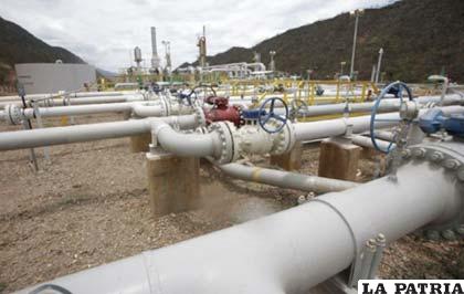 Campo hidrocarburífero en el Sur del país