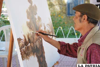 El maestro Humberto Erquicia crea obras de paisajes urbanos y rurales