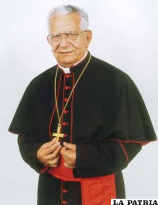 Monseñor Julio Terrazas en la homilía del domingo felicitó al Papa Benedicto XVI (Foto: iglesiasantacruz.org)