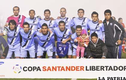 El equipo de Bolívar que logró la clasificación a octavos de la Copa Libertadores (Foto: APG)