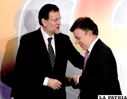 El presidente colombiano, Juan Manuel Santos, aseguró al presidente de España, Mariano Rajoy que en su país no se expropia (Foto: unionradio.net)