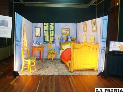 Instalación que recrea la famosa pintura: “Habitación de Van Gogh en Arles”