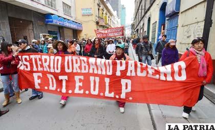 Ruidosa marcha de la COB en La Paz, en el segundo día de paro (Foto APG)