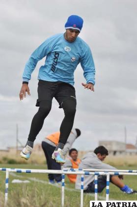 Tobías Albarracín jugador de San José