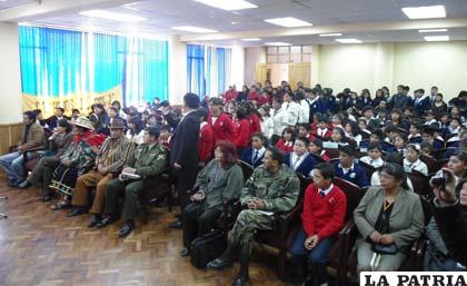 El TEDO posesionó a los presidentes de unidades educativas