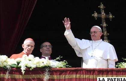 El Papa Francisco dijo estar feliz por haberse estrenado en Semana Santa