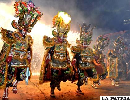 “Urus” la diablada más joven del Carnaval cumplió 53 años