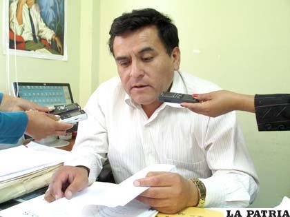 El fiscal de materia, Aldo Morales, brinda información del hecho de tránsito