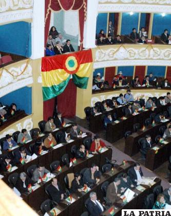 Asamblea Constituyente que elaboró la CPE de 2009