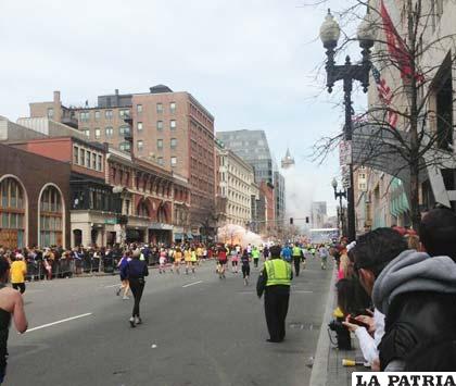 El momento de la explosión en la Maratón de Boston 2013