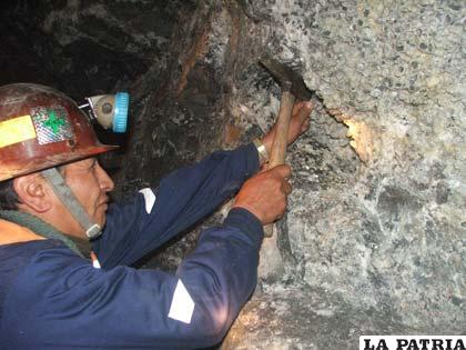 Las exploraciones mineras ayudarán a diversificar la producción