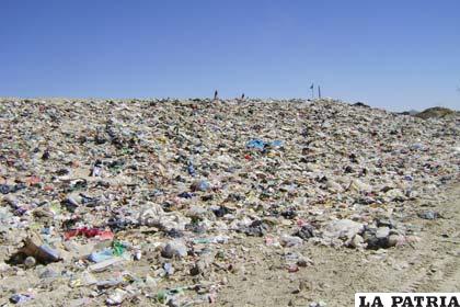 Se planea emplazar una planta procesadora de basura para Oruro