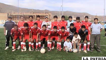 Jugadores del equipo que representa a Cercado