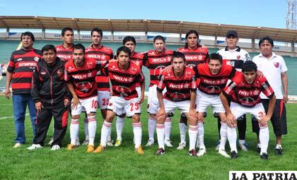 Jugadores del cuadro de Flamengo de Sucre