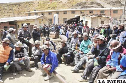 Mineros esperan que nuevo ministro Navarro, trabaje a favor de este sector laboral