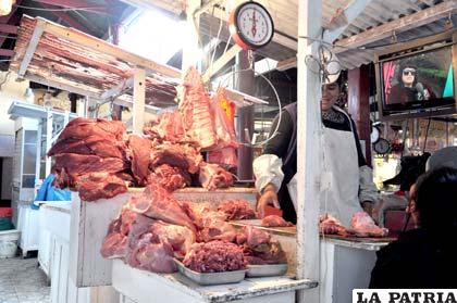 Alza de precios del kilo de carne provoca desabastecimiento