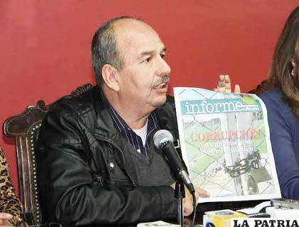 Arturo Murillo denuncia que contrato con Air Catering sería por 26 millones de bolivianos