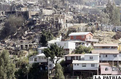 Gobierno chileno planifica rediseño de viviendas en Valparaiso