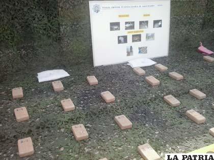 Droga que fue incautada cerca al Salar de Coipasa
