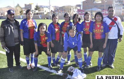 El equipo del Colegio Adolfo Ballivián participará en el torneo