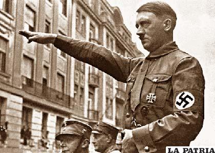 El Führer Adolf Hitler cometió tres graves errores por los que no ganó la guerra