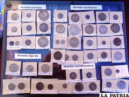 Monedas antiguas y medallas conmemorativas