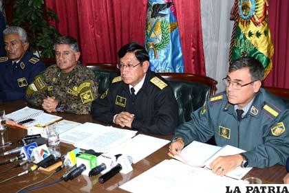 El Alto Mando Militar ratificó baja de 702 suboficiales y sargentos de las FF.AA.