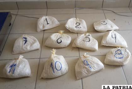 11 bolsas secuestradas por la Felcn