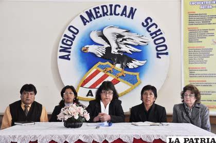 Conferencia de prensa desarrollada ayer en el Anglo Americano