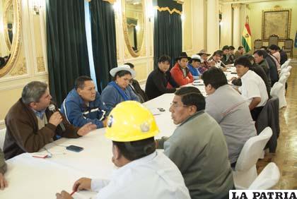Reunión de movimientos sociales con el Presidente Evo Morales