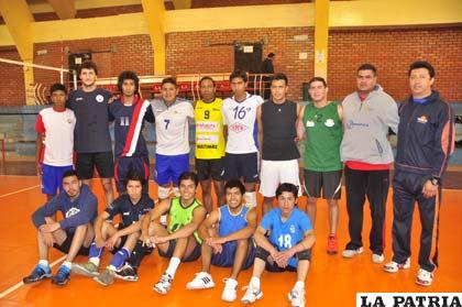 El equipo de América que intervendrá en el clasificatorio a la Liga Superior del Voleibol