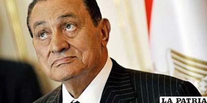 El juicio del expresidente egipcio Hosni Mubarak continuará a fines de este mes