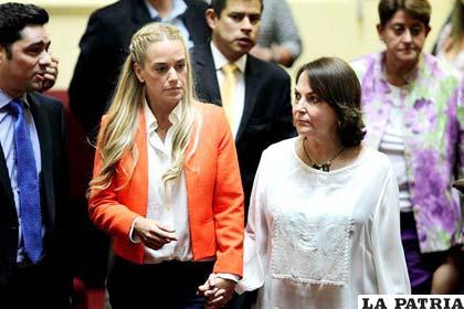 Lilian Tintori y Mitzy Ledezma, esposas de los opositores encarcelados en Venezuela