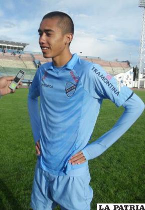 Monteiro marcó tres goles