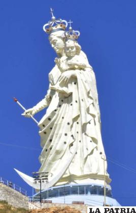 El Monumento a la Virgen del Socavón aún espera ingresar a los Guinness