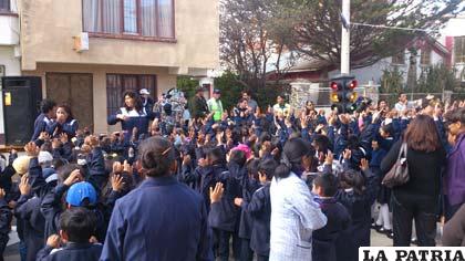 Los niños durante la actividad de educación vial