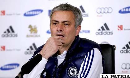 José Mourinho, entrenador del Chelsea 