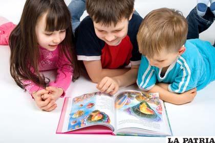 La lectura es una forma de ayudar a los niños en su formación