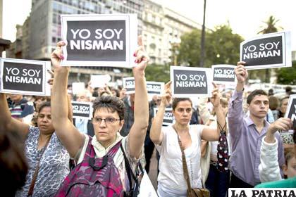 Miles de personas piden el esclarecimiento de la muerte del fiscal Nisman