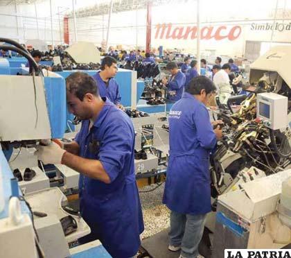 Trabajadores piden reabrir la curtiembre de Manaco