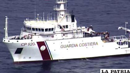 La Guardia Costera italiana confirmó el rescate de los cuerpos de 28 inmigrantes