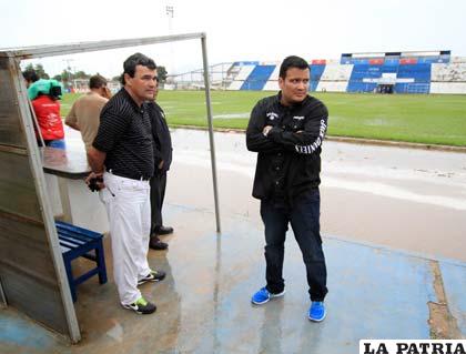 El partido se suspendió por lluvia el 5 de abril