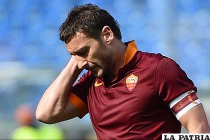 Totti anotó para Roma, pero después se lamenta por el empate