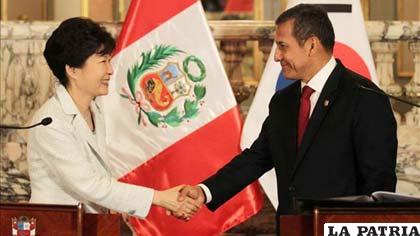 Los presidentes de Perú, Humala y de Corea del Sur, Park Geun-hye