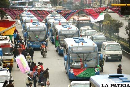 Solo 24 buses Sariri de un total de 60 están en funcionamiento